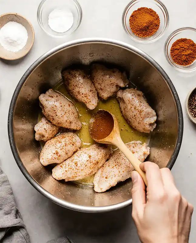 air_fryer_chicken_wings_mixing
